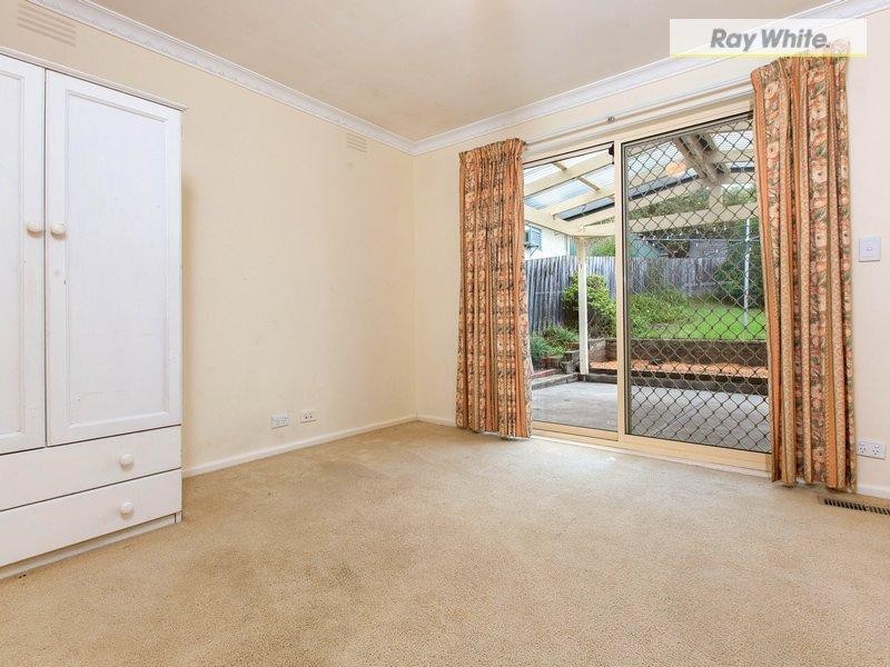 84 Fifth Avenue, Rosebud VIC 3939
