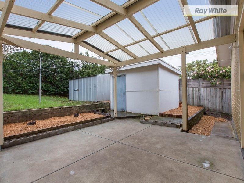 84 Fifth Avenue, Rosebud VIC 3939