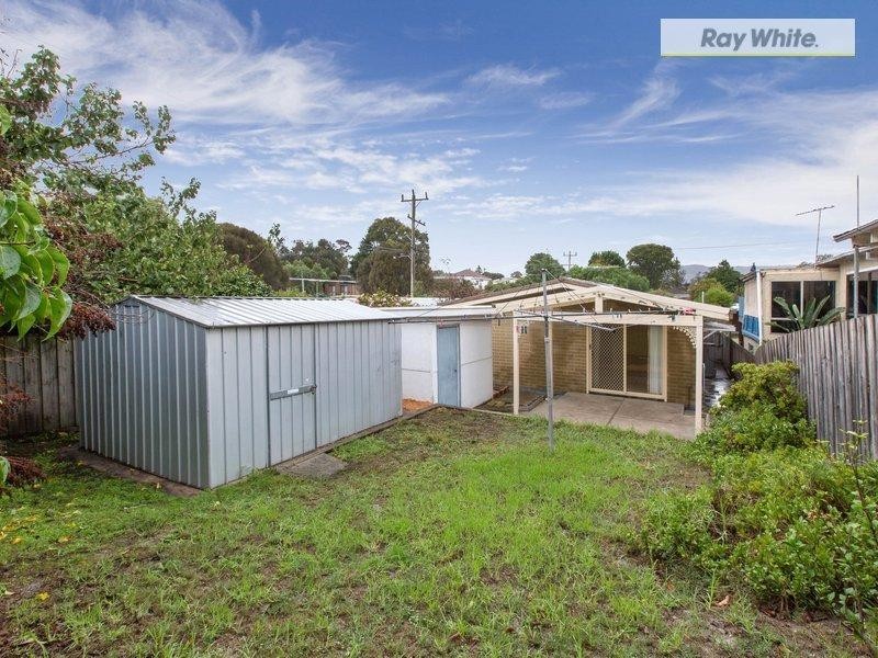 84 Fifth Avenue, Rosebud VIC 3939