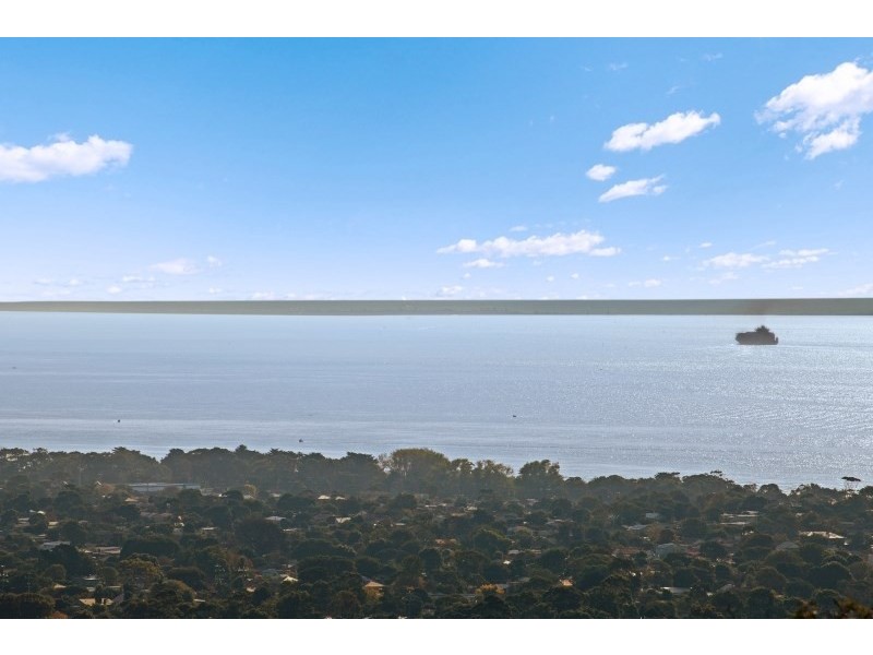 10 McLaren Court, Rosebud VIC 3939