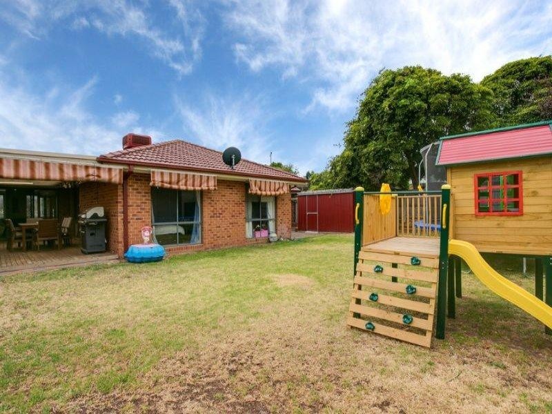 59 Sunningdale Road, Rosebud VIC 3939