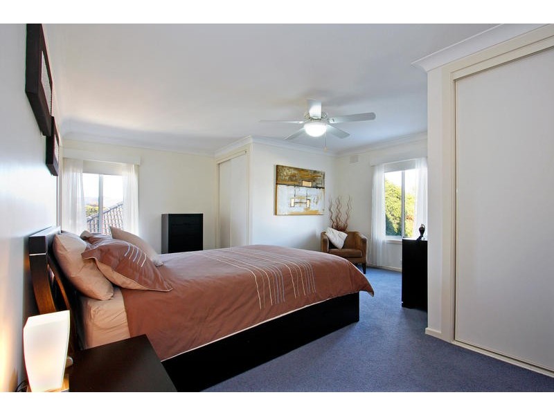 4 Coorabong Avenue, Rosebud VIC 3939