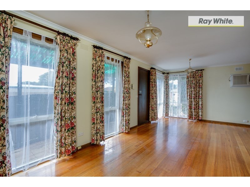 154 Seventh Avenue, Rosebud VIC 3939
