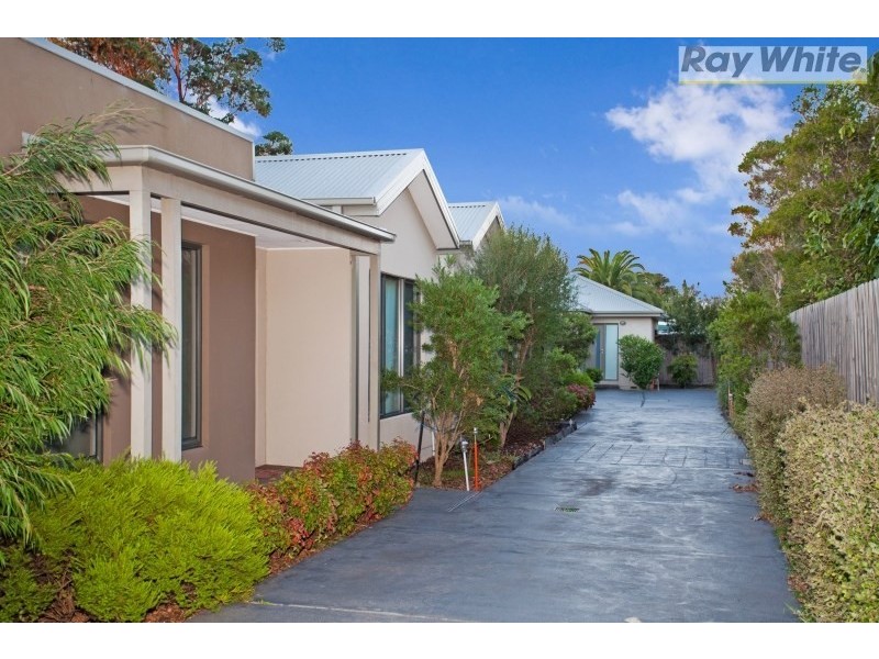 4/11 Rose Street, Rosebud West VIC 3940