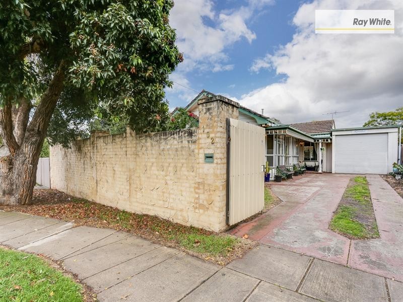 102 Jetty Road, Rosebud VIC 3939