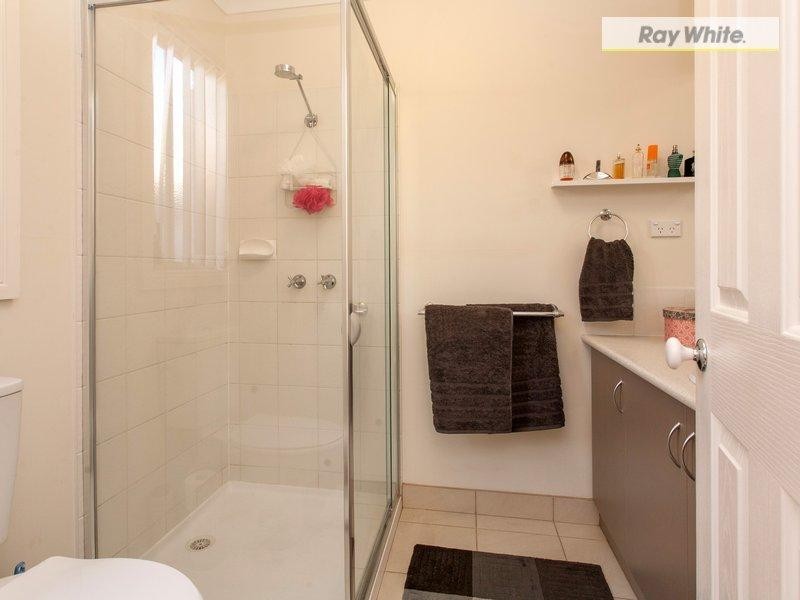 2 Josie Place, Rosebud VIC 3939
