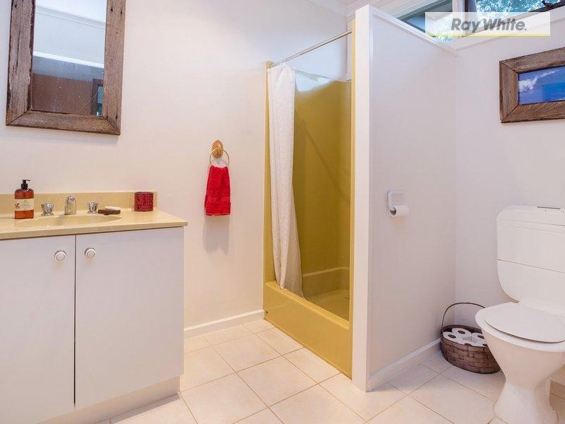 38-40 Carslake Avenue, Blairgowrie VIC 3942