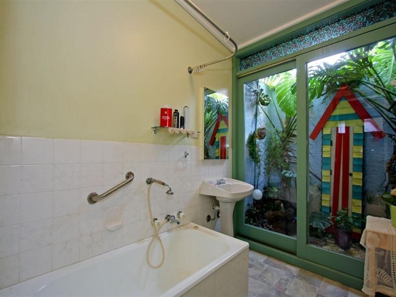 11 Hakea Avenue, Rosebud West VIC 3940