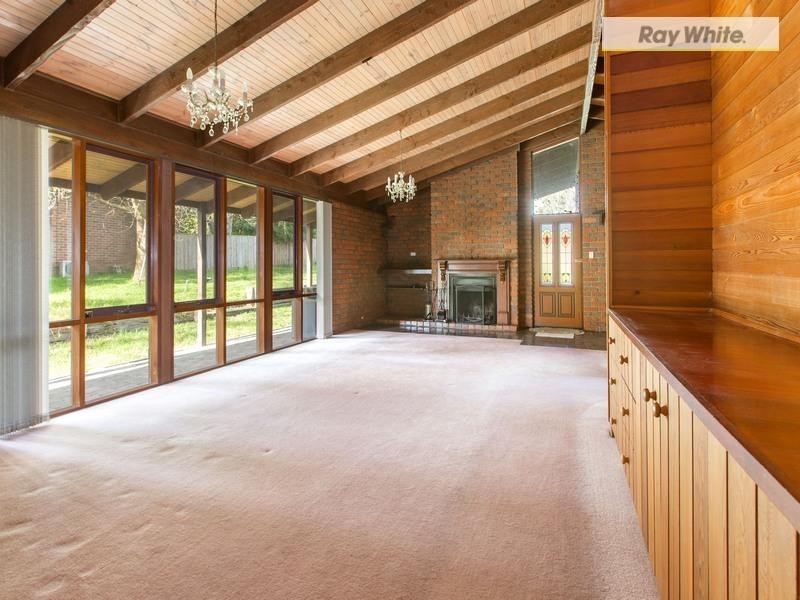 27 Hove Road, Rosebud VIC 3939