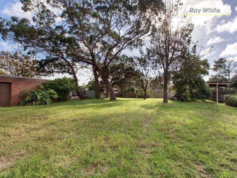 27 Hove Road, Rosebud VIC 3939