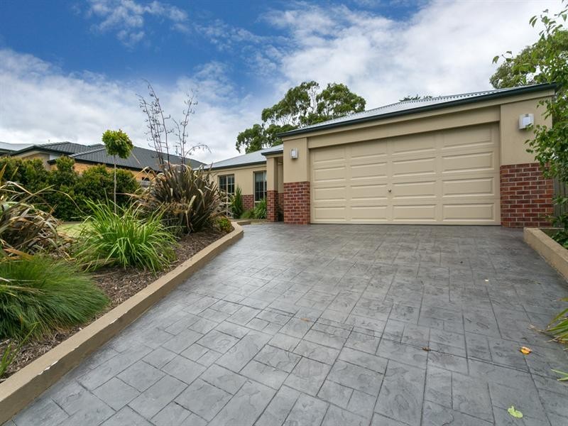27 Greenhill Road, Rosebud VIC 3939