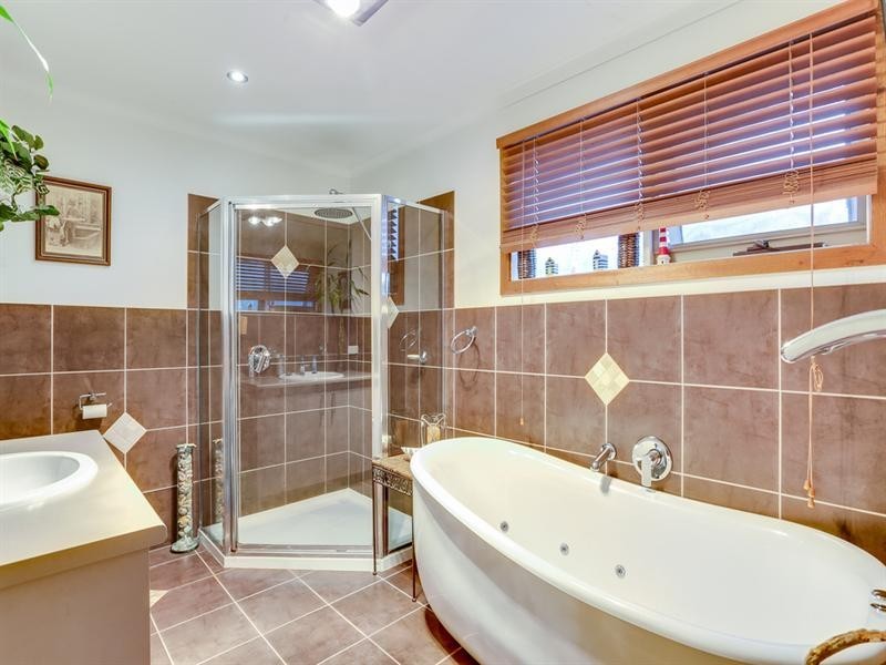 14 Bellbangra Avenue, Rosebud VIC 3939