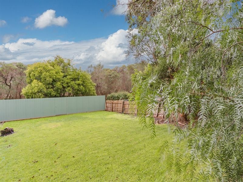 14 Bellbangra Avenue, Rosebud VIC 3939