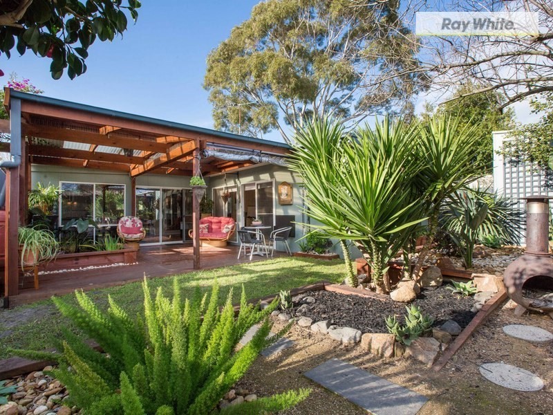 88 Foam Street, Rosebud VIC 3939