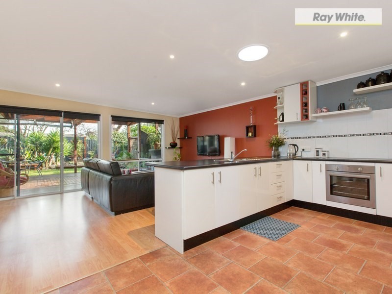 88 Foam Street, Rosebud VIC 3939