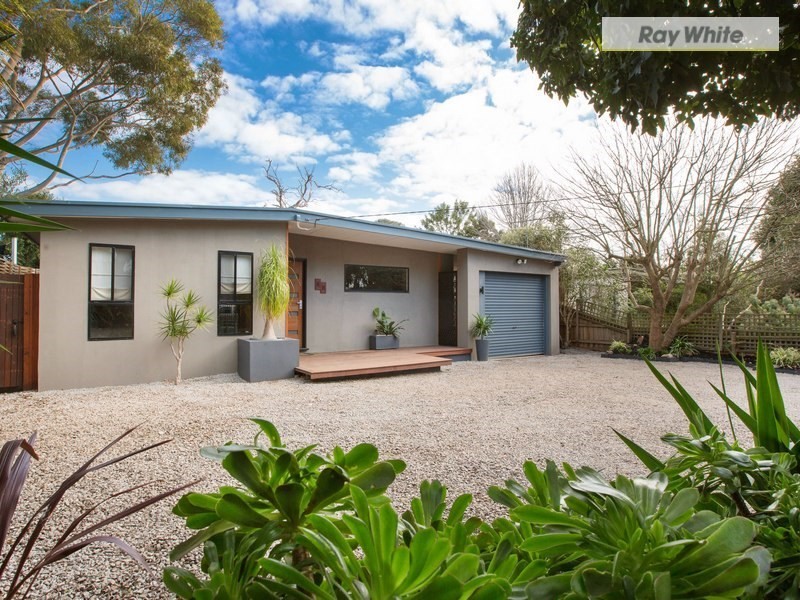 88 Foam Street, Rosebud VIC 3939
