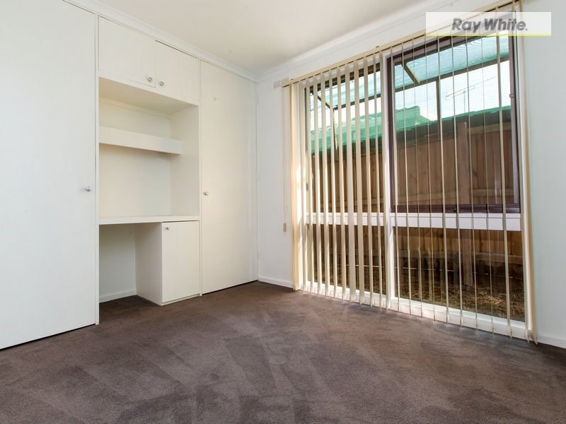 24 Carcoola Court, Rosebud VIC 3939