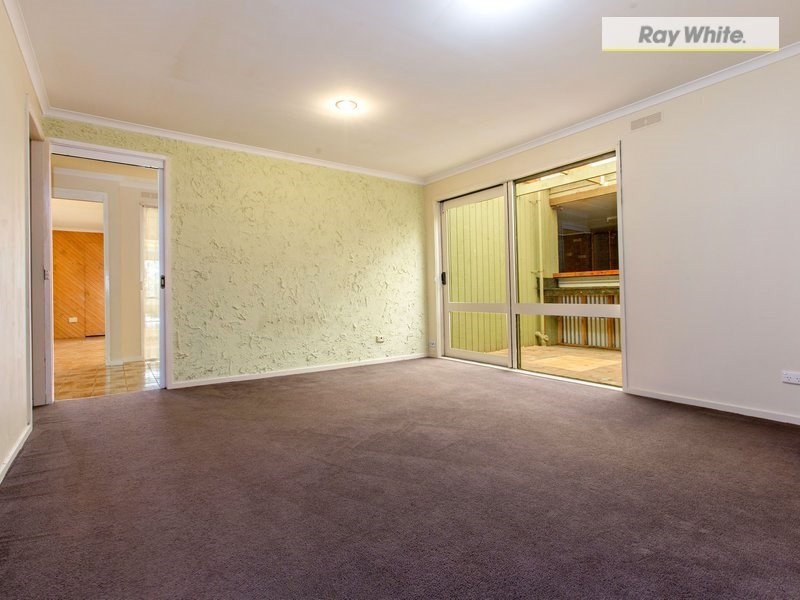 24 Carcoola Court, Rosebud VIC 3939