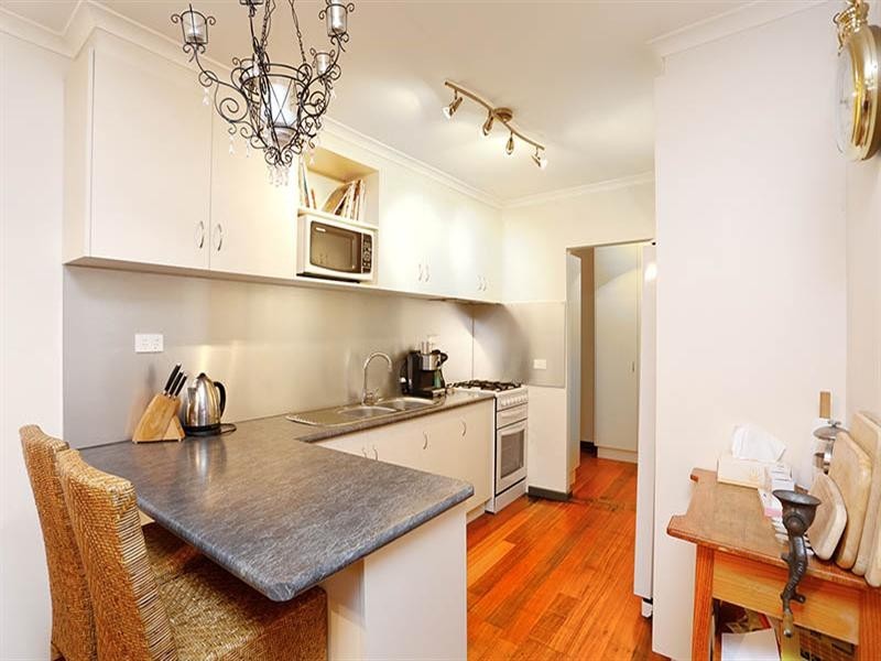 8 Forbes Street, Safety Beach VIC 3936