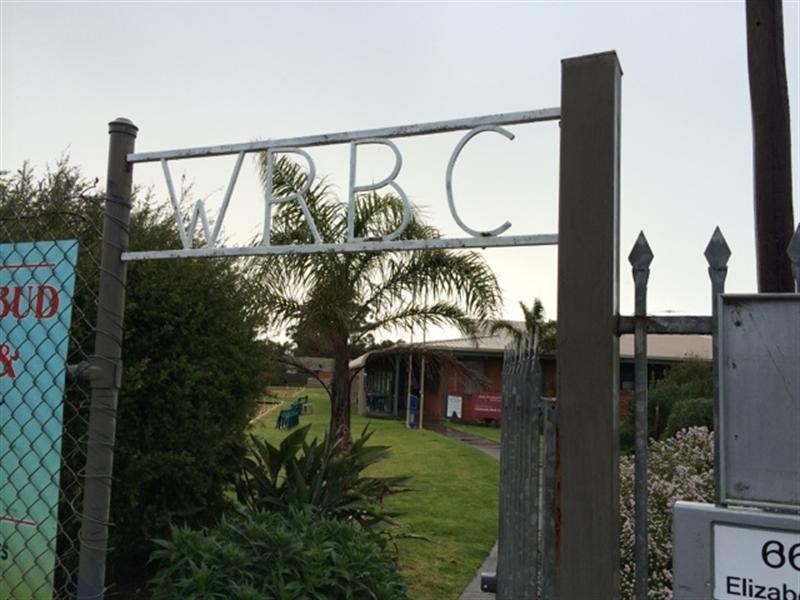 64A Elizabeth Avenue, Rosebud West VIC 3940