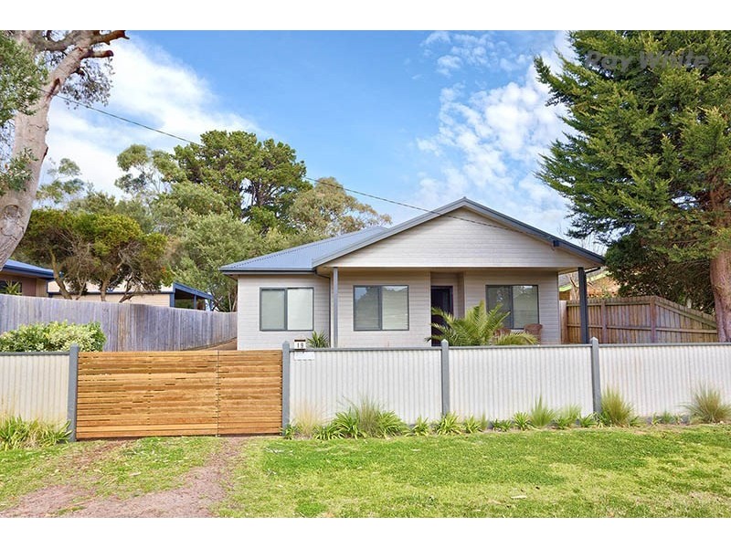 19 Bona Street, Tootgarook VIC 3941