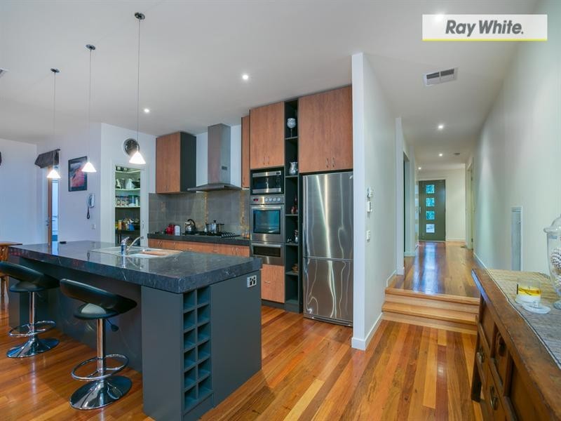 50 Warrain Avenue, Rosebud VIC 3939