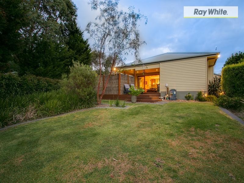 50 Warrain Avenue, Rosebud VIC 3939