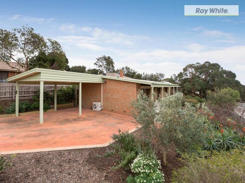 71 Curlew Drive, Rosebud West VIC 3940
