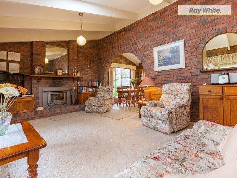 10 Glendale Grove, Mccrae VIC 3938