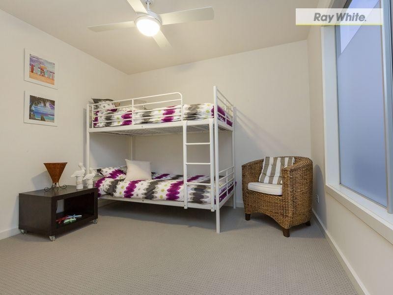 39 Capel Avenue, Rosebud West VIC 3940