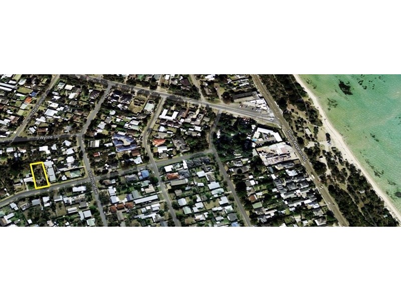 30 Staughton Avenue, Rosebud West VIC 3940