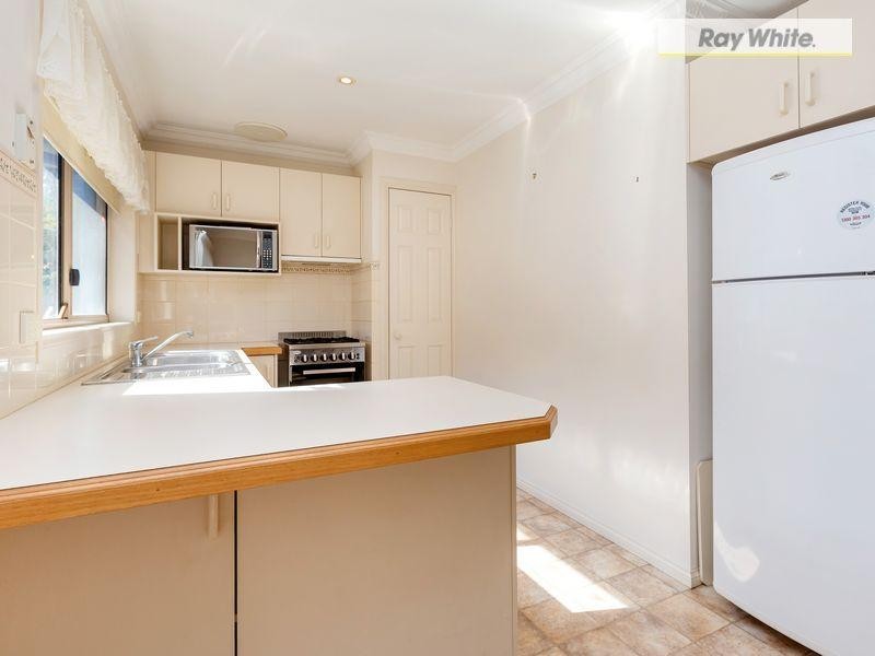 137 Fifth Avenue, Rosebud VIC 3939