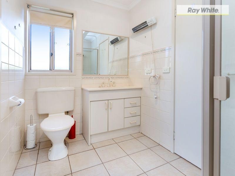 137 Fifth Avenue, Rosebud VIC 3939