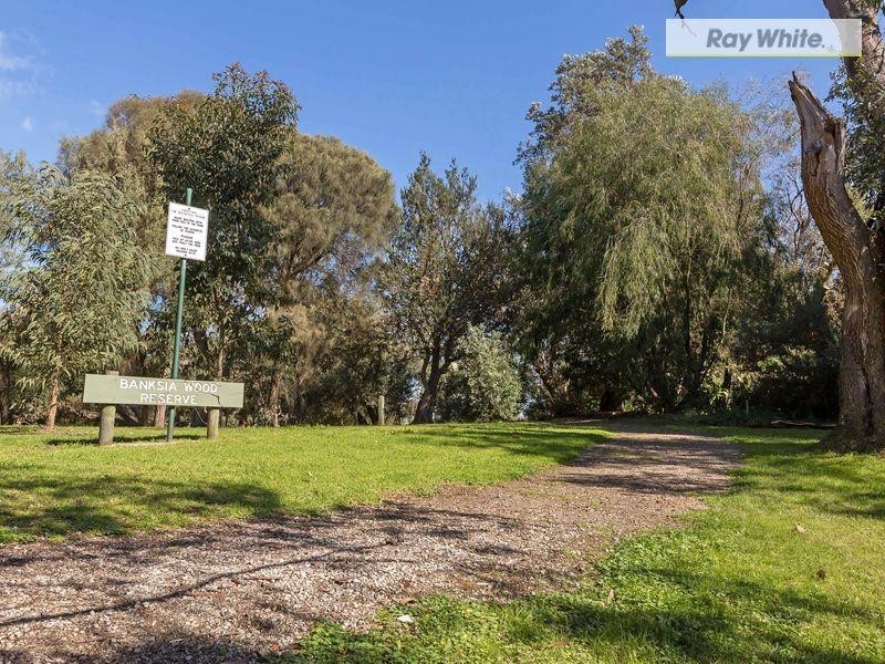 137 Fifth Avenue, Rosebud VIC 3939