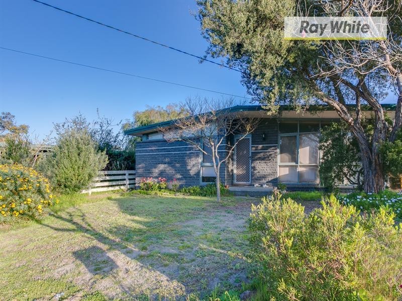 13 Hakea Avenue, Rosebud West VIC 3940