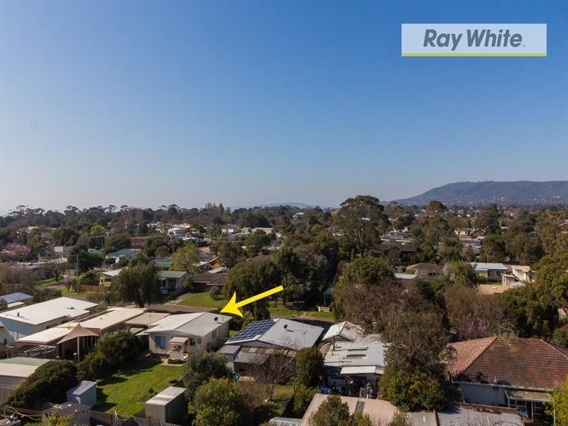 8 Ronlyn Street, Rosebud West VIC 3940