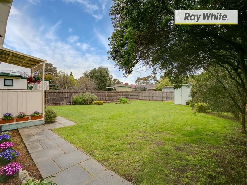 8 Ronlyn Street, Rosebud West VIC 3940