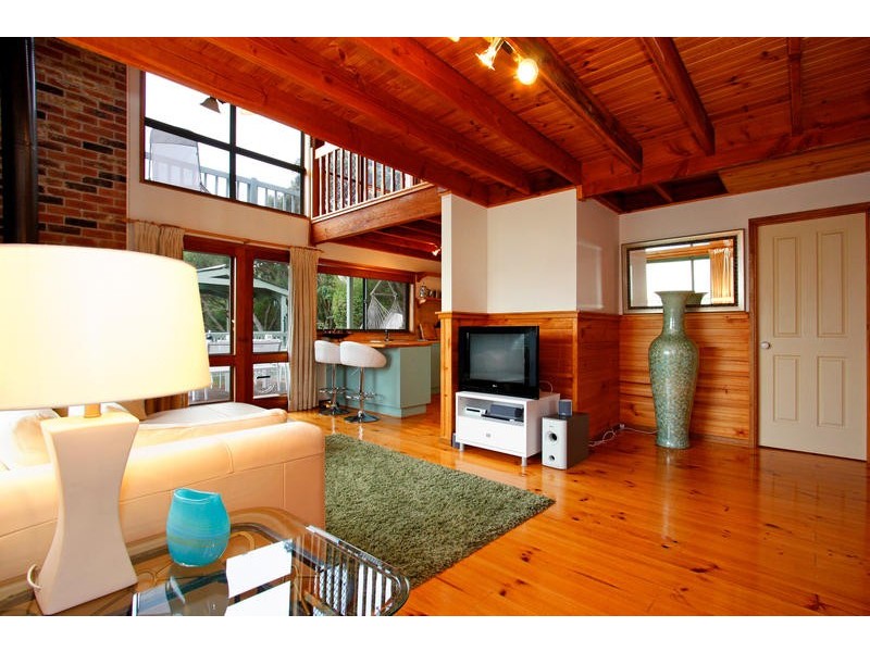 21 Woomera Street, Rye VIC 3941