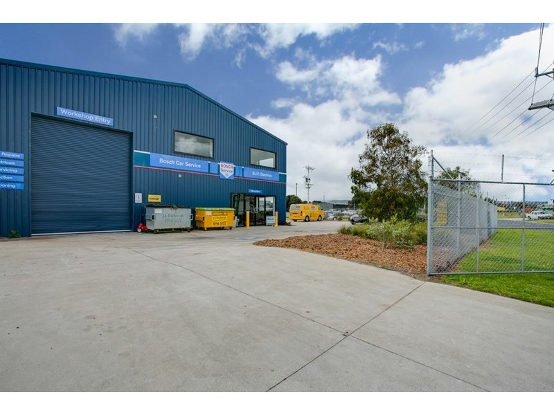 2 Merino Street, Rosebud VIC 3939