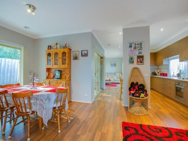 1/8 Dotterel Court, Rosebud West VIC 3940