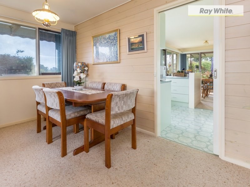 6 Walpole Avenue, Rosebud VIC 3939