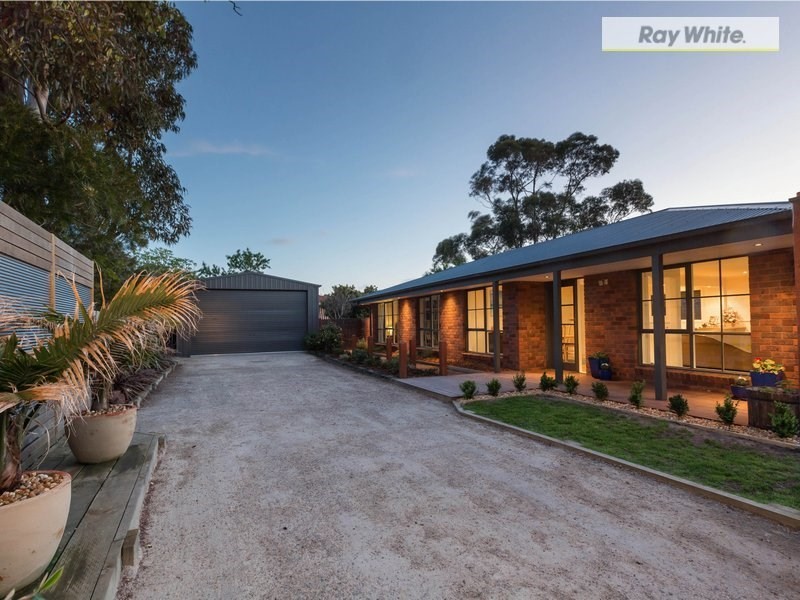 29 Dunsmuir Drive, Rosebud VIC 3939