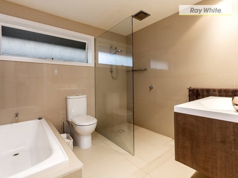 29 Dunsmuir Drive, Rosebud VIC 3939