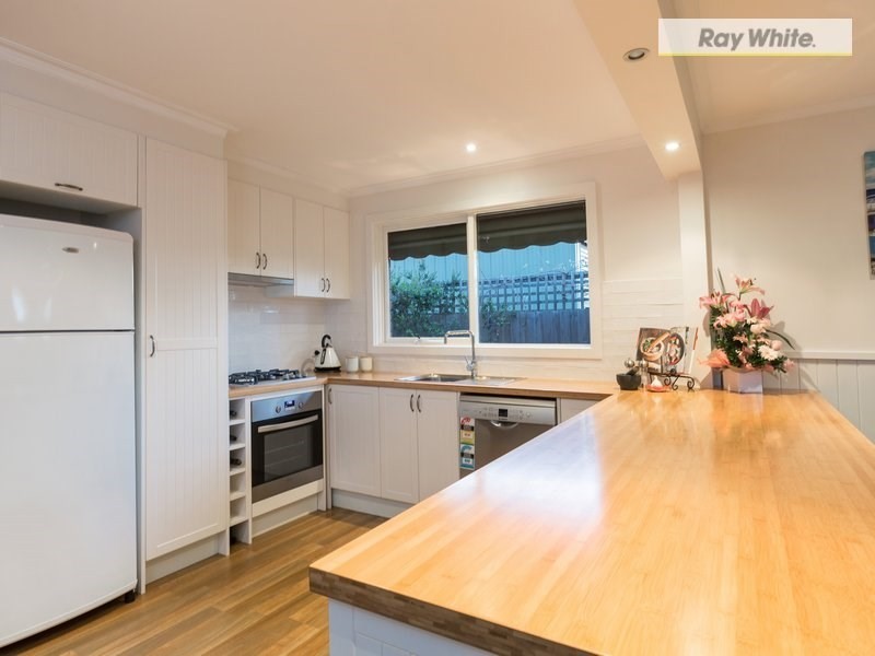 29 Dunsmuir Drive, Rosebud VIC 3939