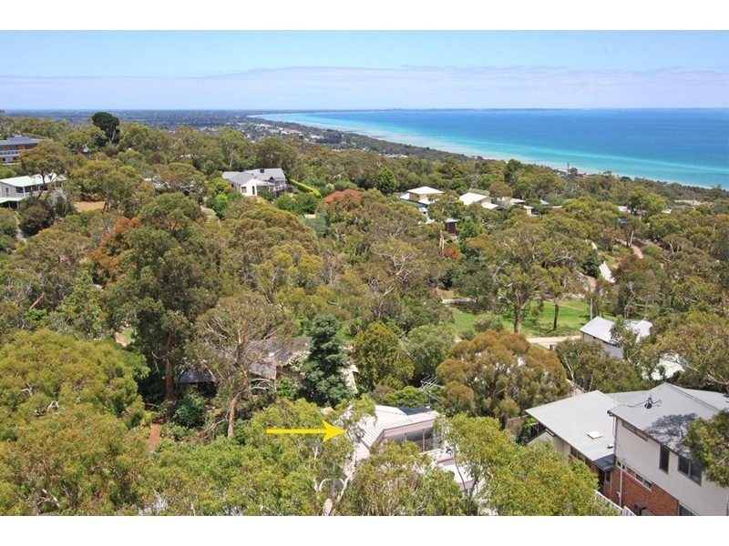 16 Arthurs Avenue, Mccrae VIC 3938