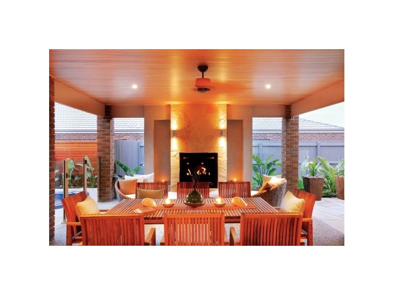 32 Parkedge Circuit, Rosebud VIC 3939