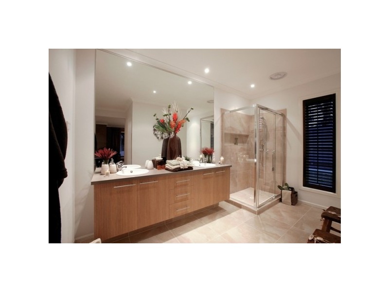 32 Parkedge Circuit, Rosebud VIC 3939