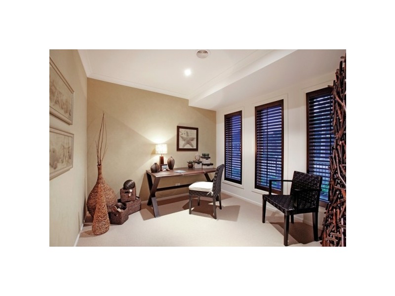 32 Parkedge Circuit, Rosebud VIC 3939