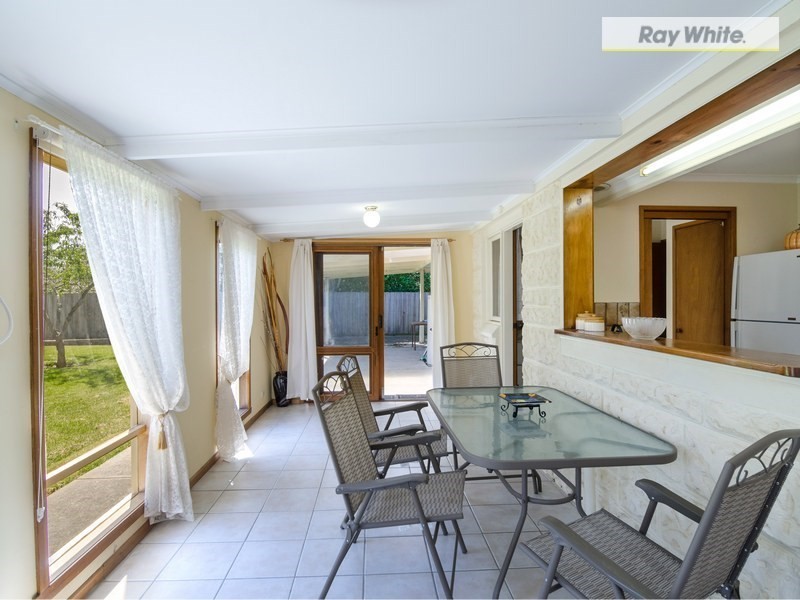 6 Wingara Drive, Rosebud West VIC 3940