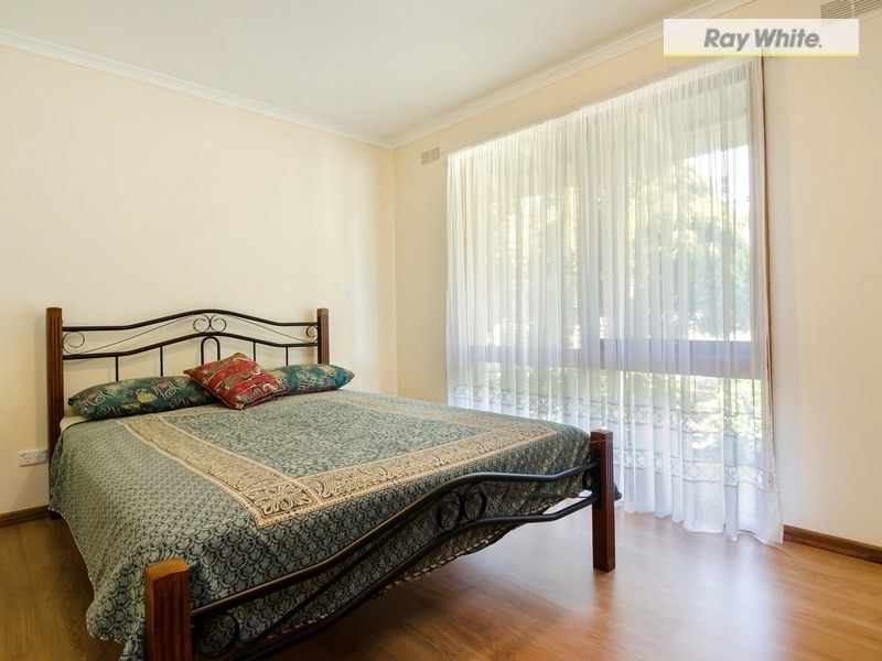 6 Wingara Drive, Rosebud West VIC 3940